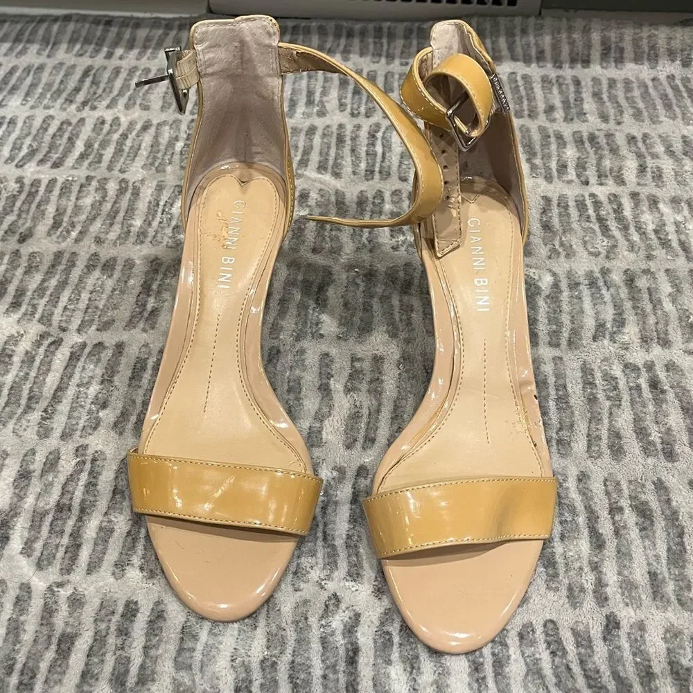 Gianni Bini Platform Kitten Heels Sandals Ankle Strap Mustard Yellow Size 6.5 M